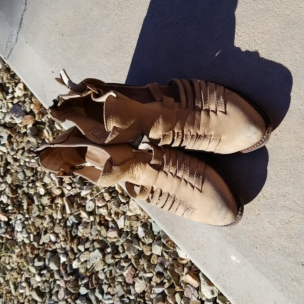 Free bird Blake boot size 8